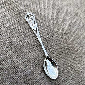 Ложка из серебра
